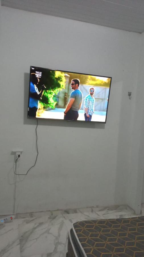 Suites Parque 10 ماناوس المظهر الخارجي الصورة